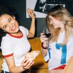 How to Organize a Perfect Dorm Party